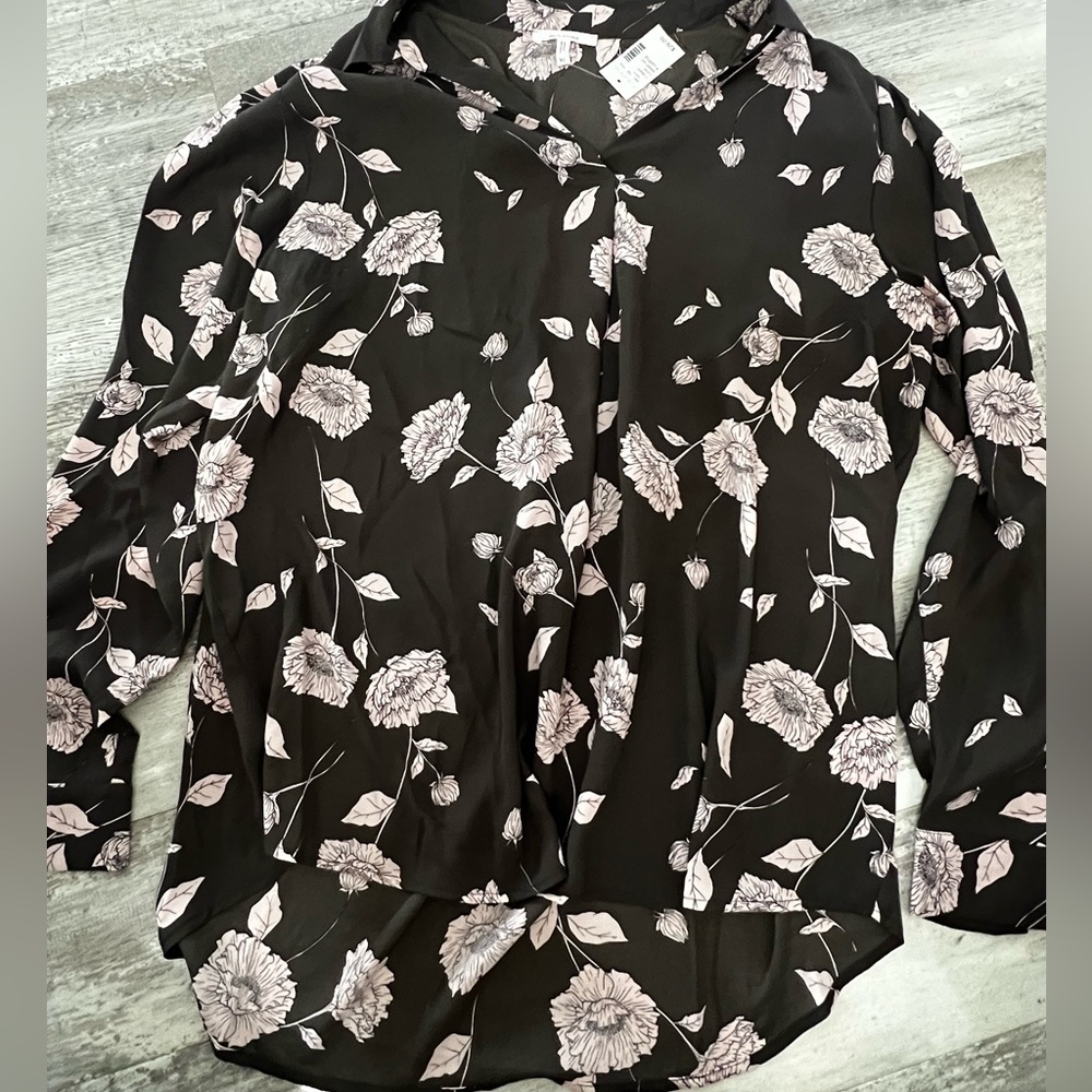 Sheer Maurices Top XL NWT